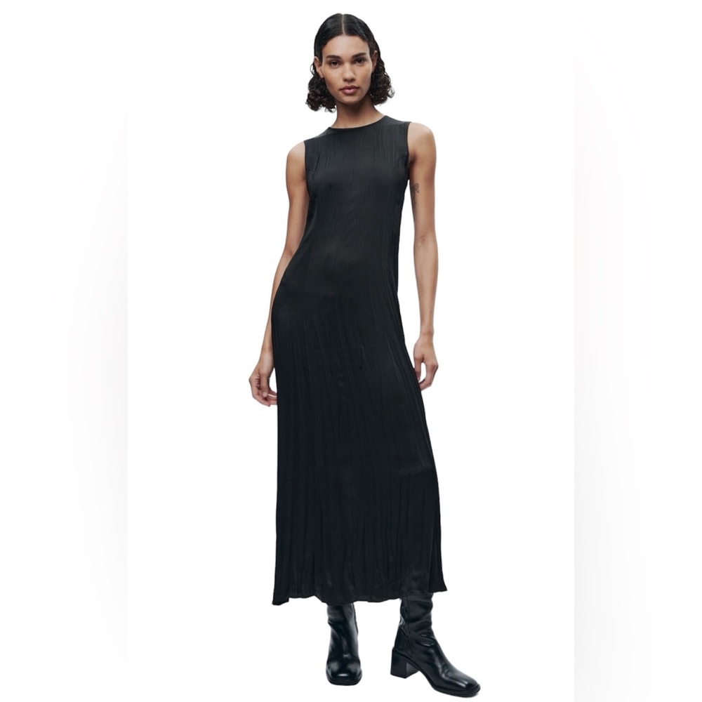 ZARA NWT Black Back Knot Maxi Flare Dress ZW Wrinkled Plead Effect Size Small